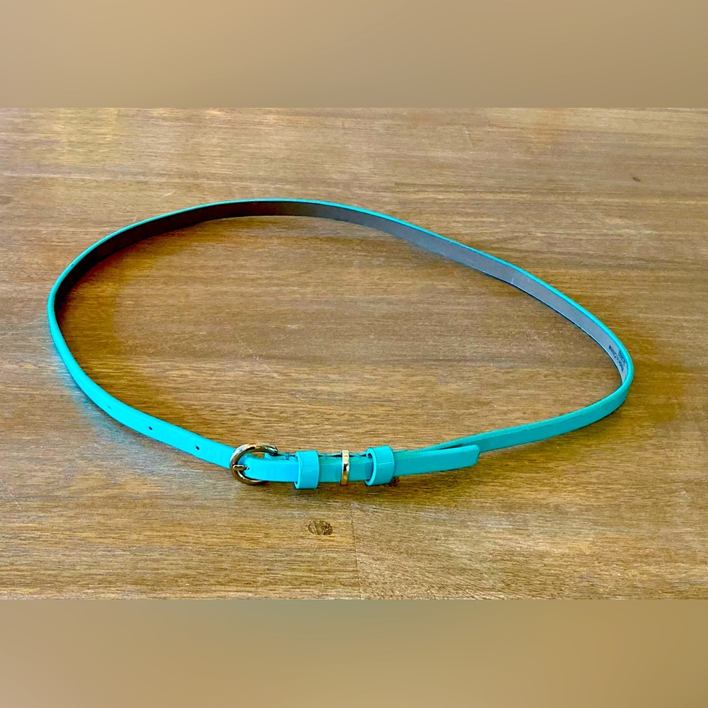 Banana Republic turquoise belt